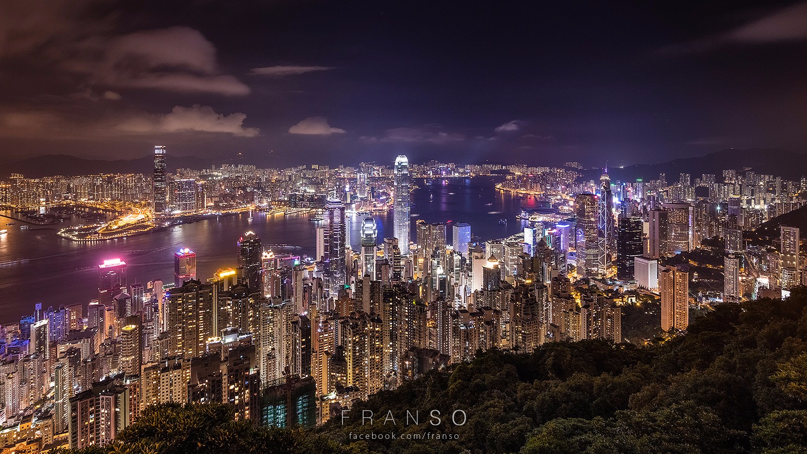 Cityscape | Hong Kong | Night Scene | Lugard Road, Victoria Peak