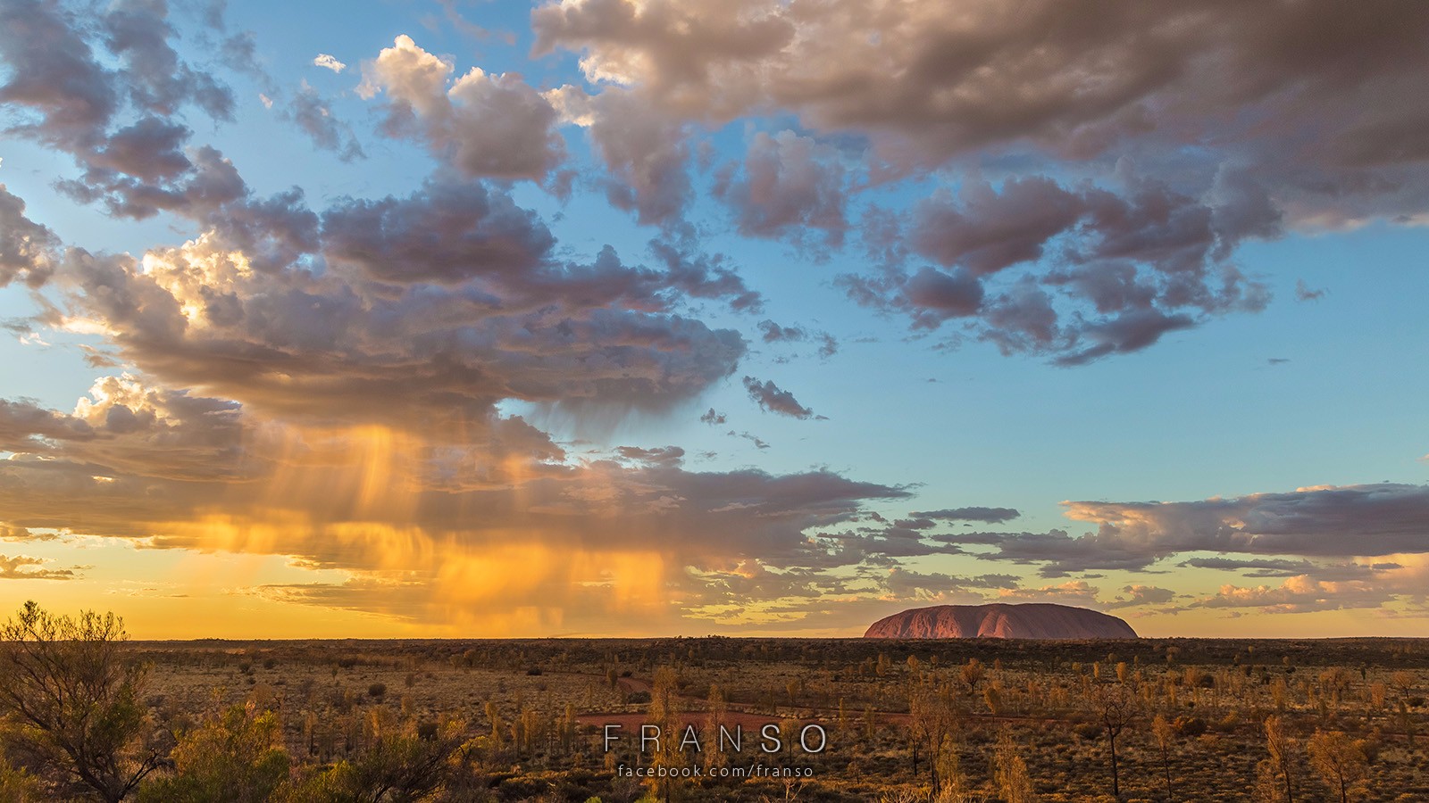 Landscape |  | Raining at the Desert | Uluru